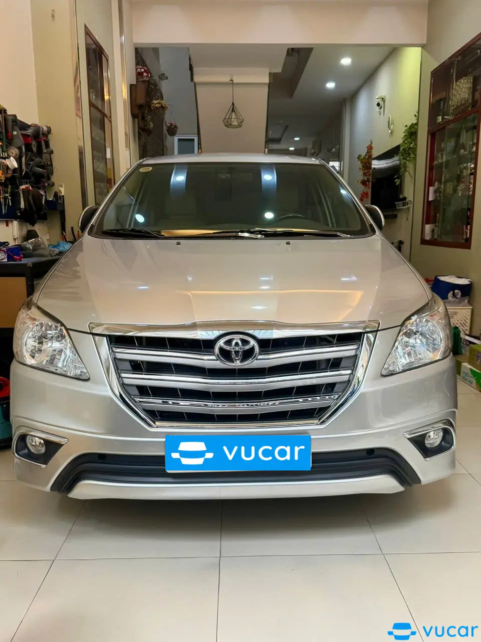 Ảnh xe Toyota Innova 2.0G 2015