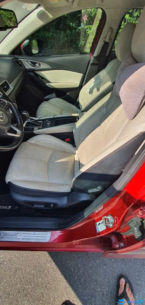 Mazda 3 1.5AT 2019 - Nội thất 6