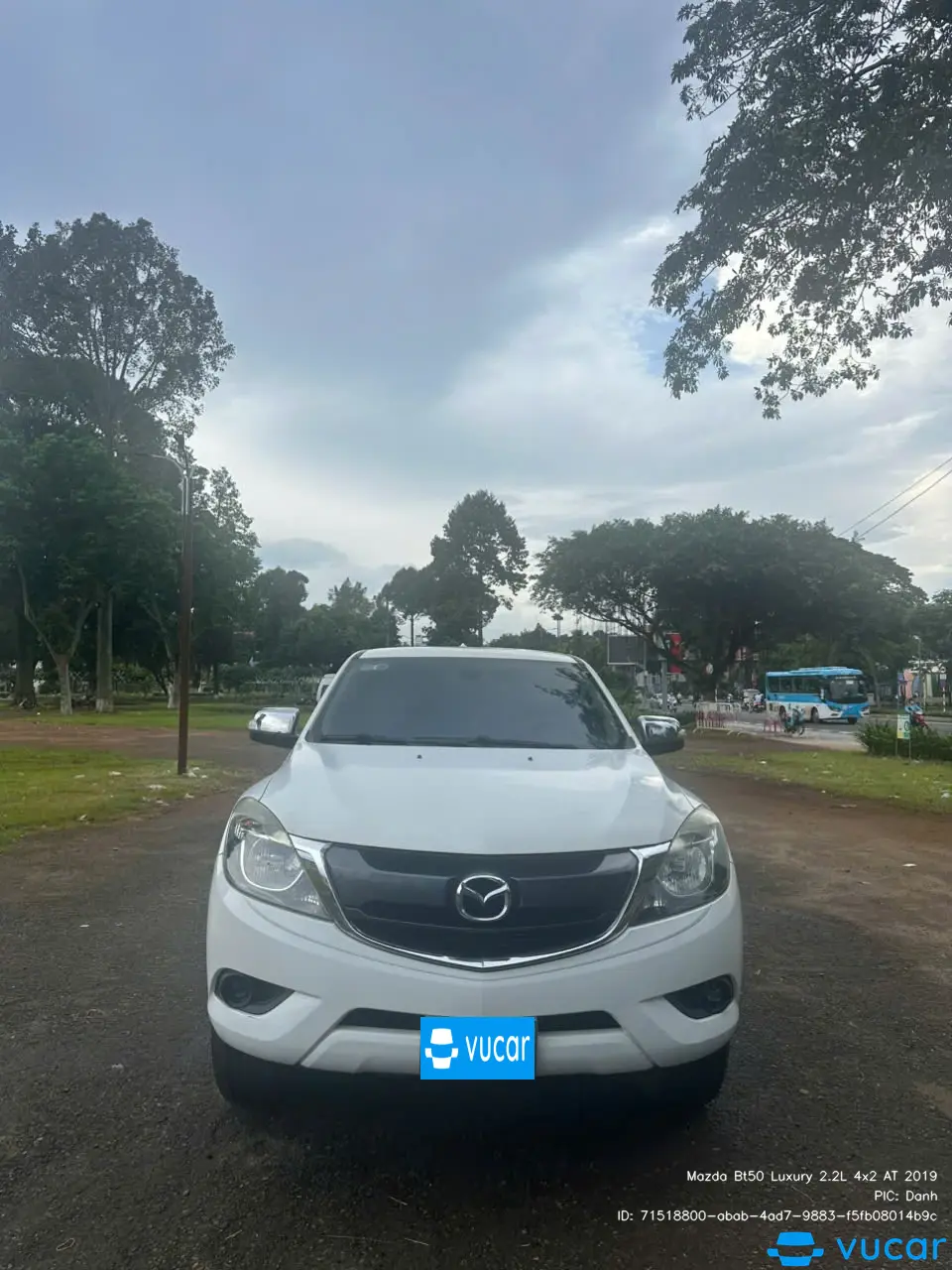 Ảnh xe Mazda Bt50 Luxury 2.2L 4x2 AT 2019 - ảnh 1