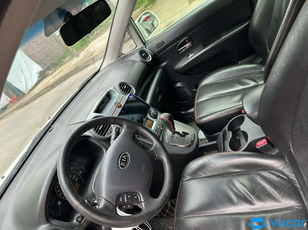 Kia Carens S SX 2.0 AT 2013 - Nội thất 1