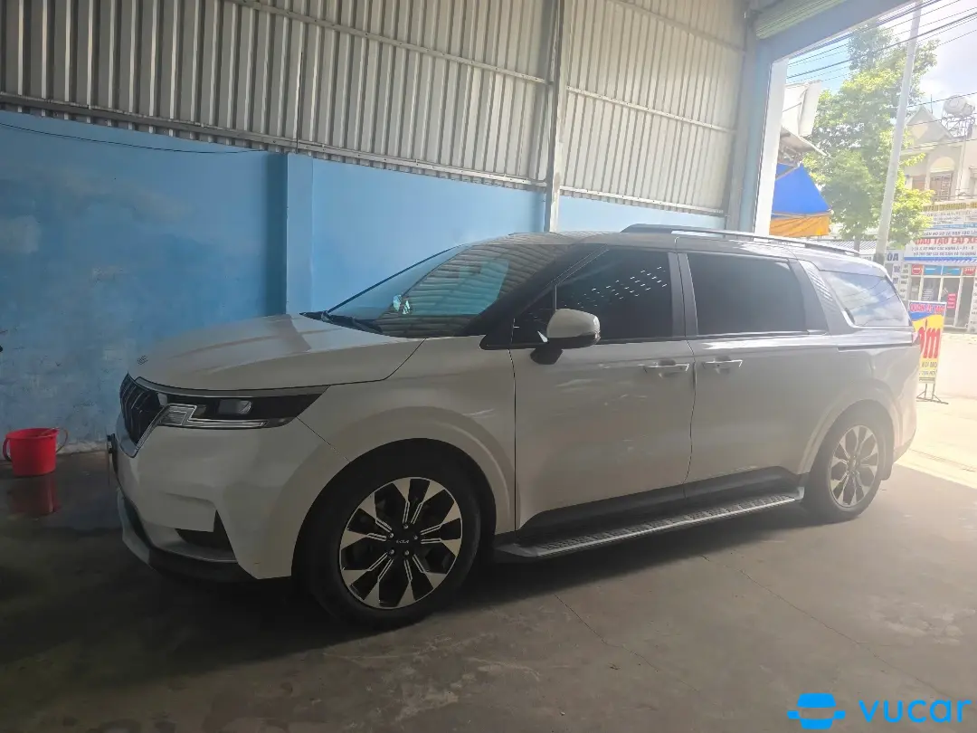 Ảnh xe Kia Carnival Luxury 2.2D 2022 - ảnh 1