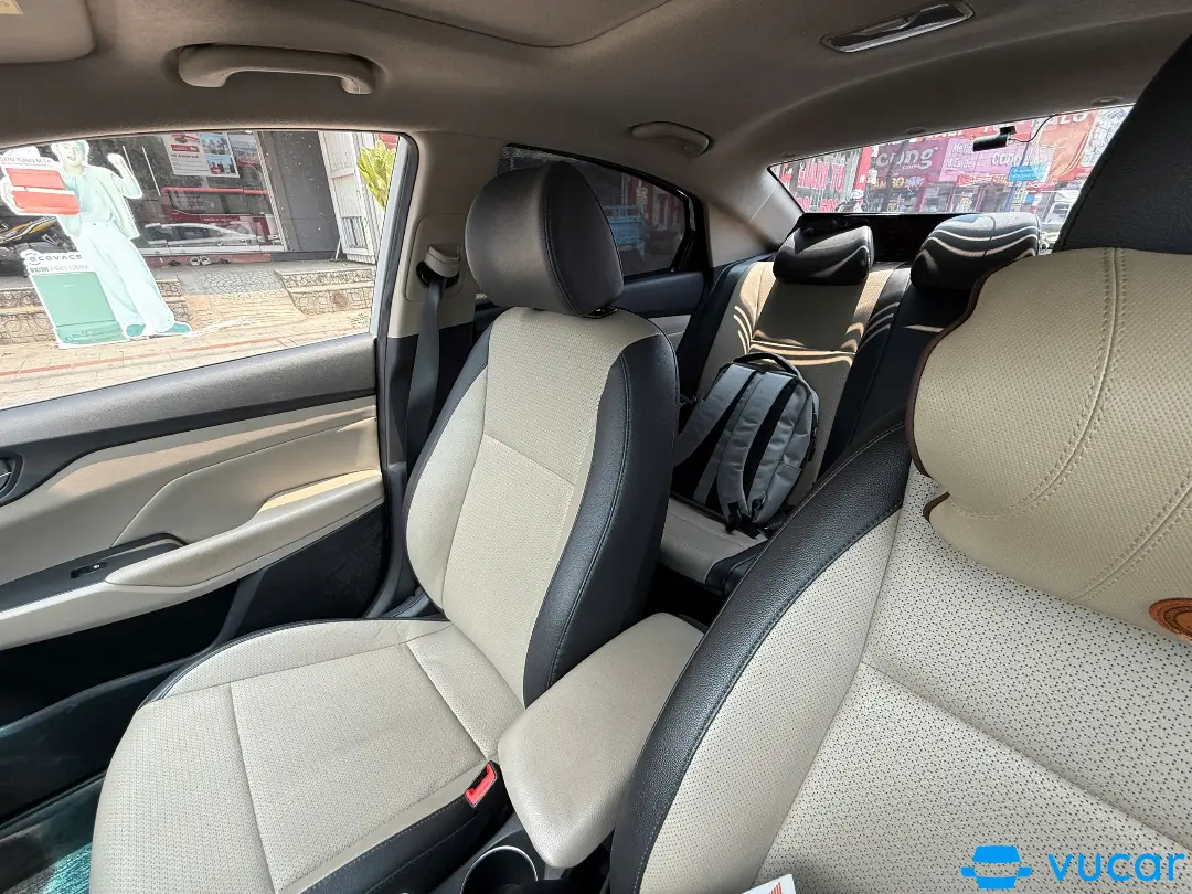 Hyundai Accent ATH Đặc Biệt 2022 - Nội thất 4
