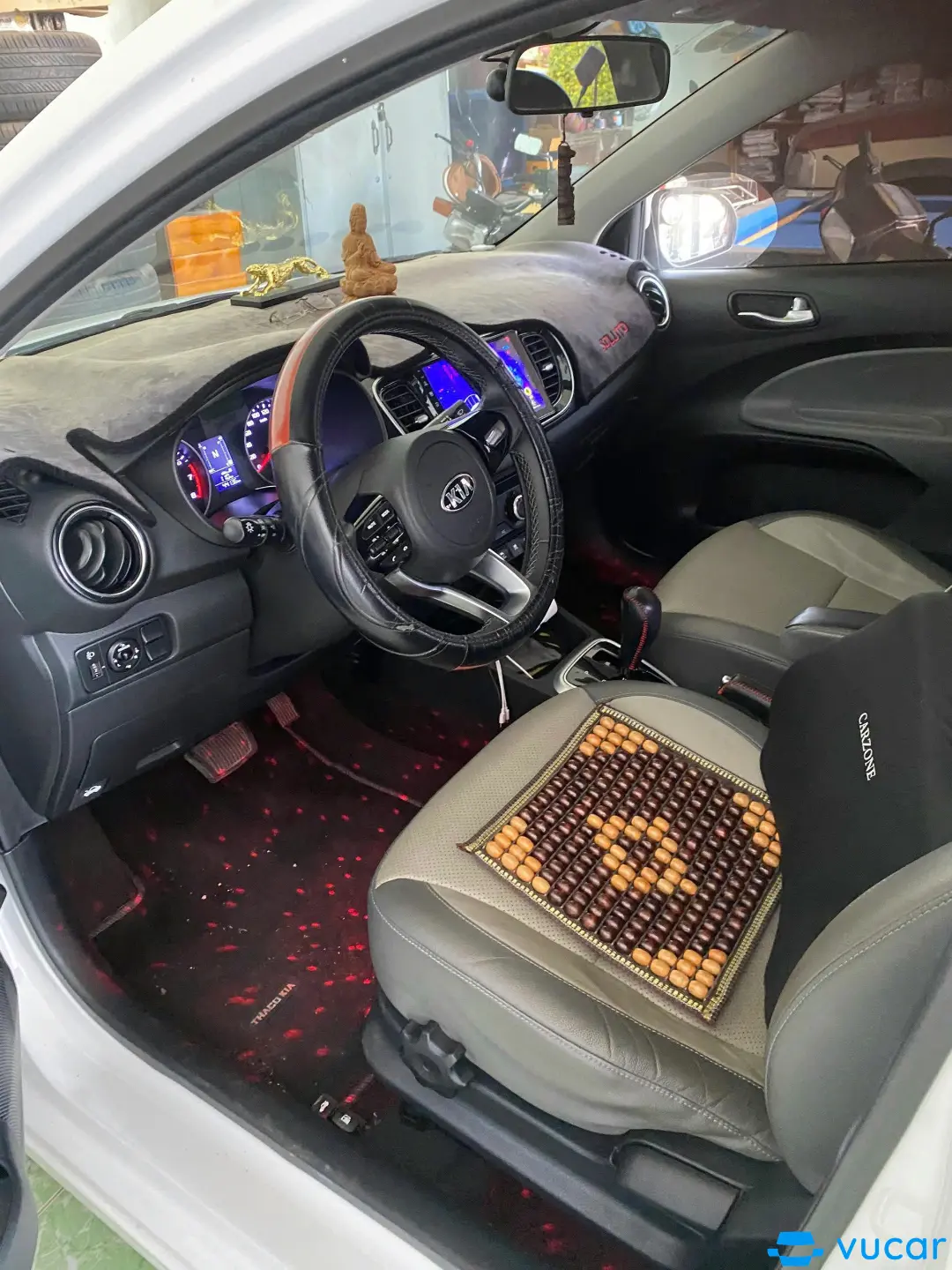 Kia Soluto 1.4 AT Deluxe 2020 - Nội thất 1