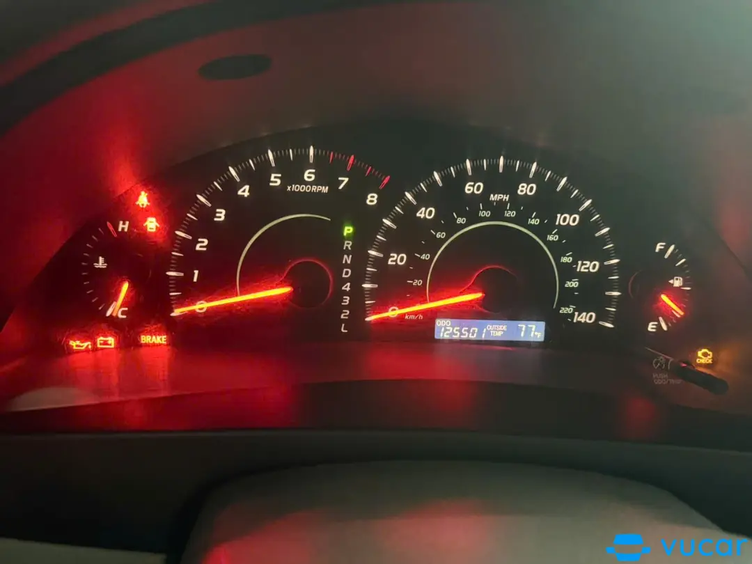 Toyota Camry LE 2.4 2008 - Nội thất 3