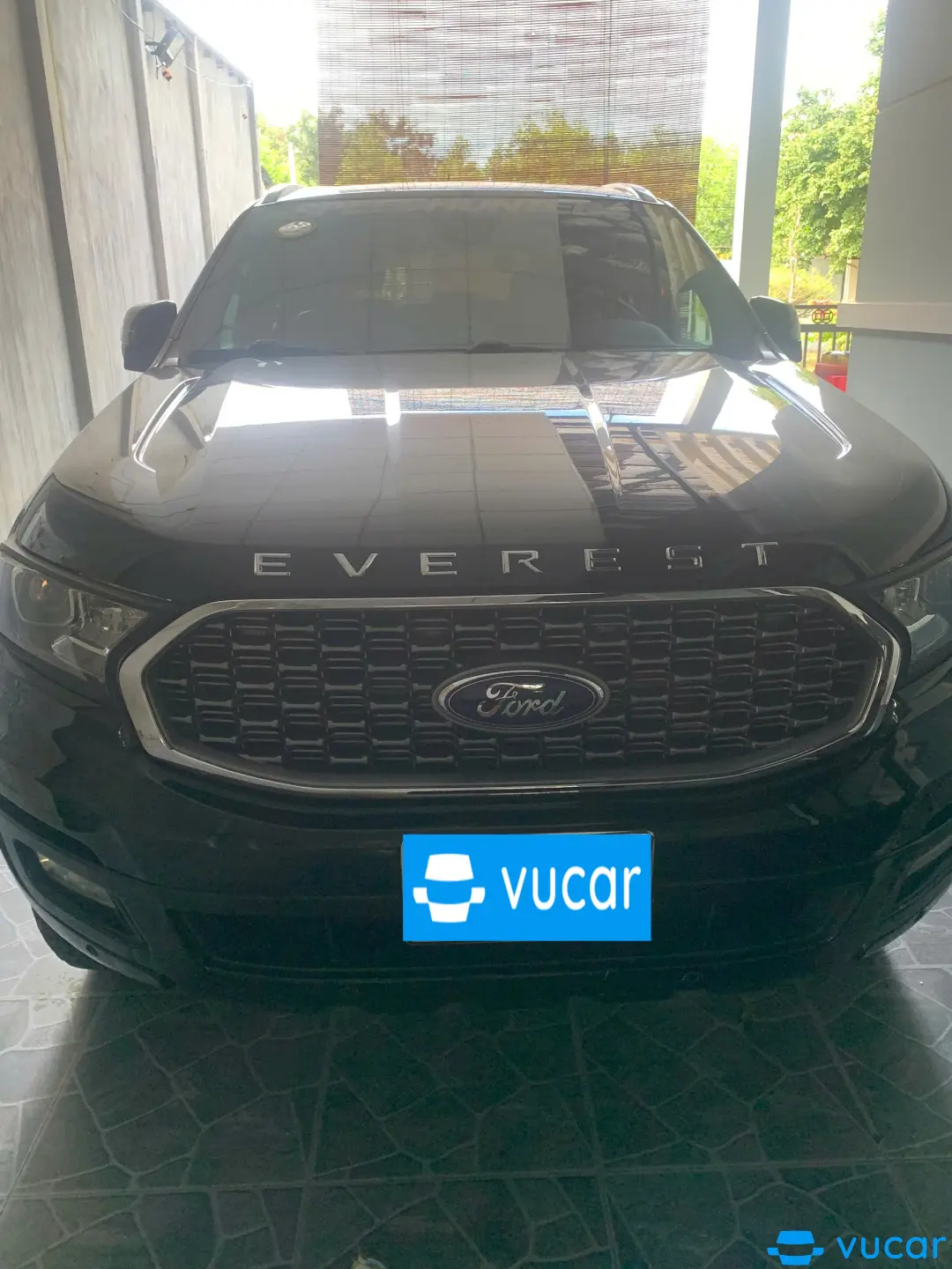 Ảnh xe Ford Everest Titanium 2.0L 4x4 AT 2020