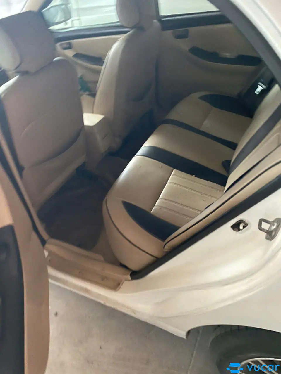 Toyota Altis 1,3 mt N/A - Nội thất 4