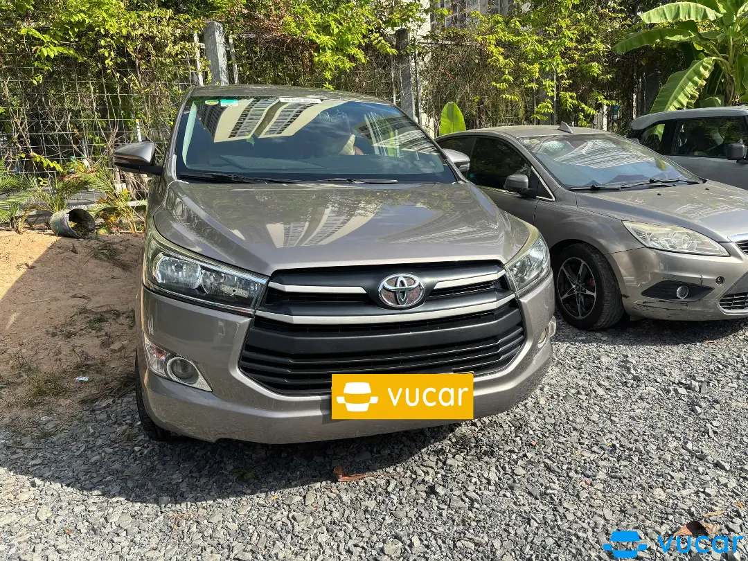 Ảnh xe Toyota Innova 2.0E 2019