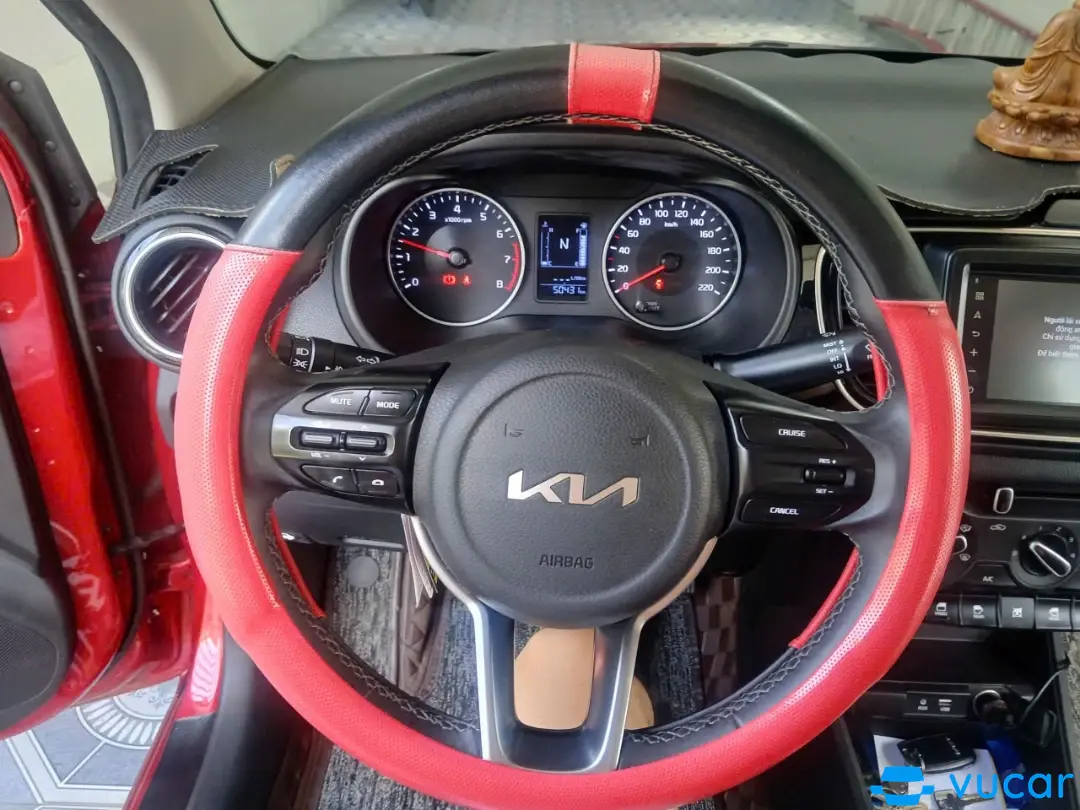 Kia Soluto 1.4 AT Luxury 2021 - Nội thất 15