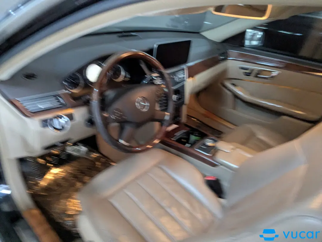 Mercedes E class E300 2010 - Gầm & khung xe 1