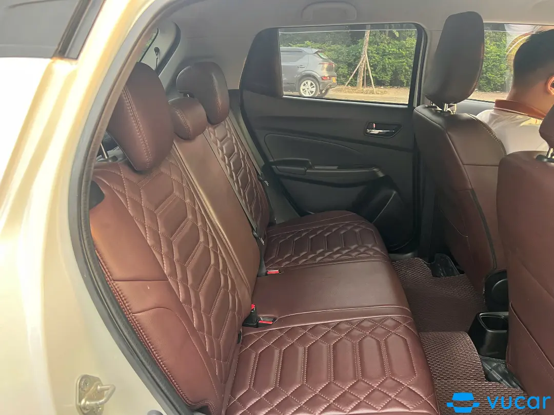 Suzuki swift 2019 - Nội thất 2
