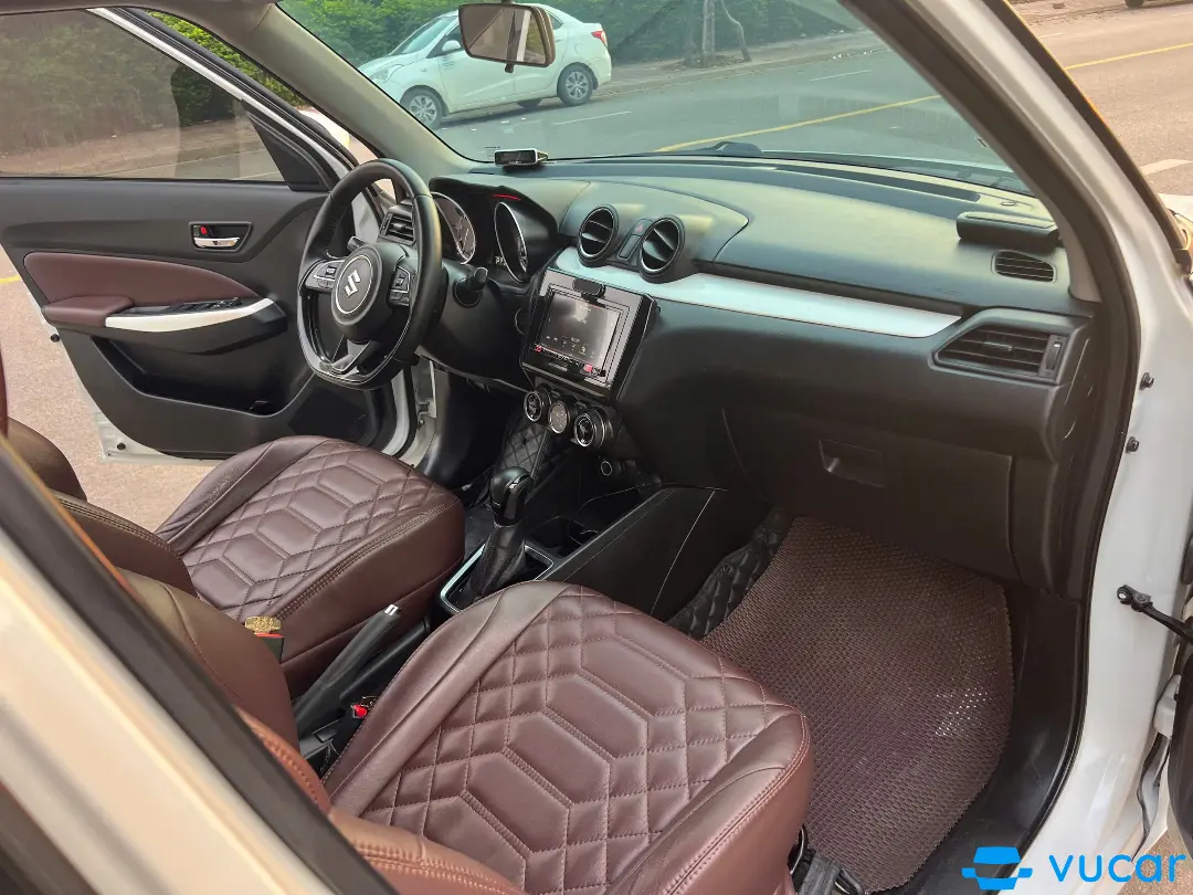 Suzuki swift 2019 - Nội thất 3