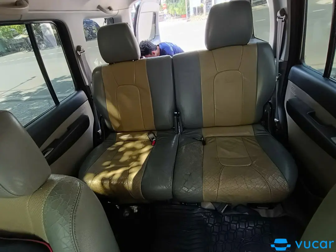 Ford Everest 2.6L 4x2 MT 2006 - Nội thất 2