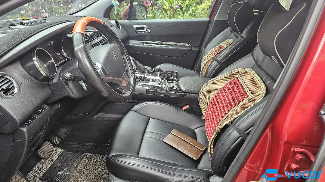 Peugeot 3008 1.6 AT 2015 - Nội thất 6