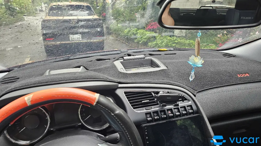Peugeot 3008 1.6 AT 2015 - Nội thất 2