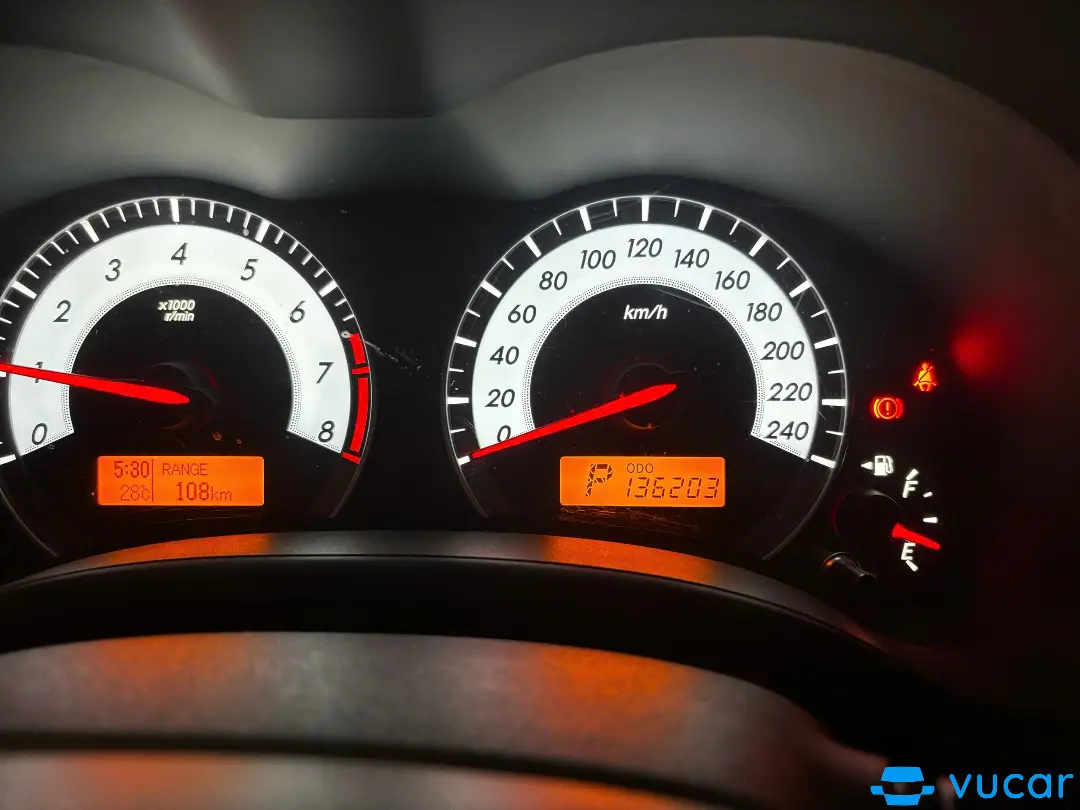 Toyota Corolla altis 1.8G AT 2012 - Nội thất 3