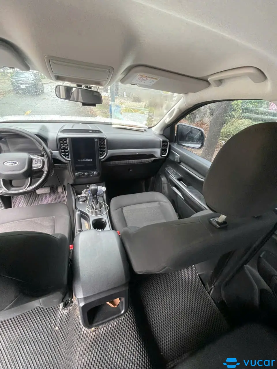 Ford Ranger XLS 2.0L 4x4 AT 2022 - Nội thất 6