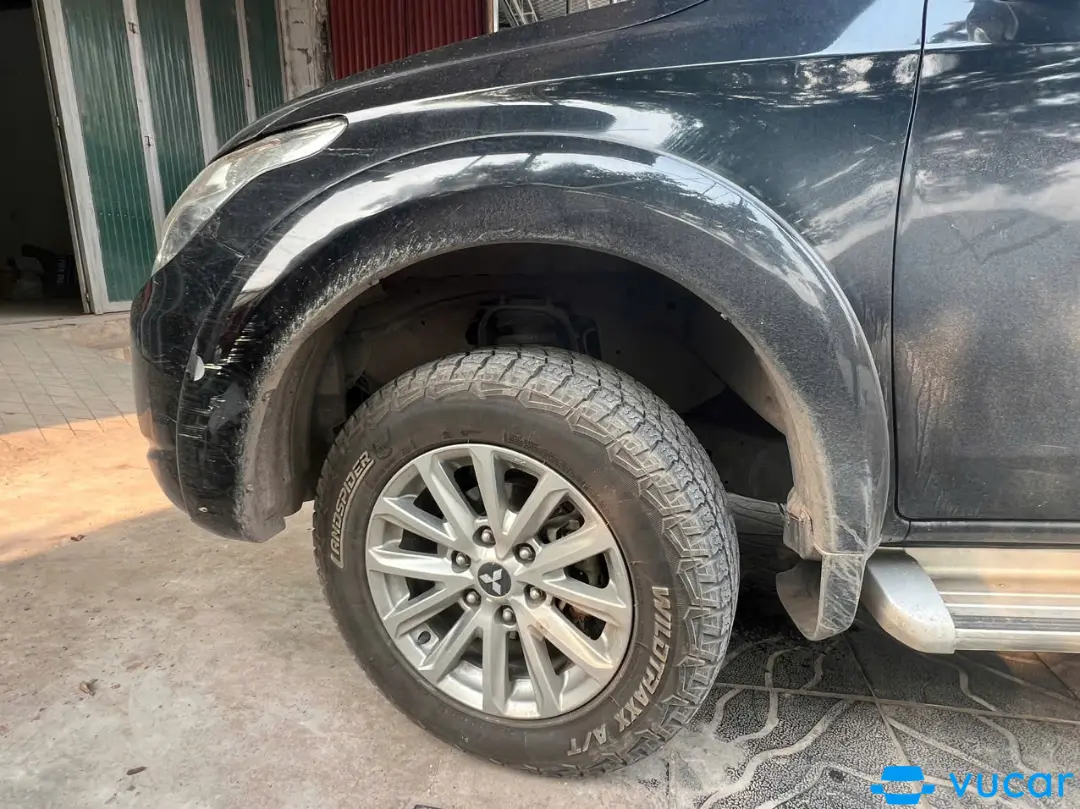 Mitsubishi Triton 4x2 AT Mivec 2017 - Ngoại thất 5