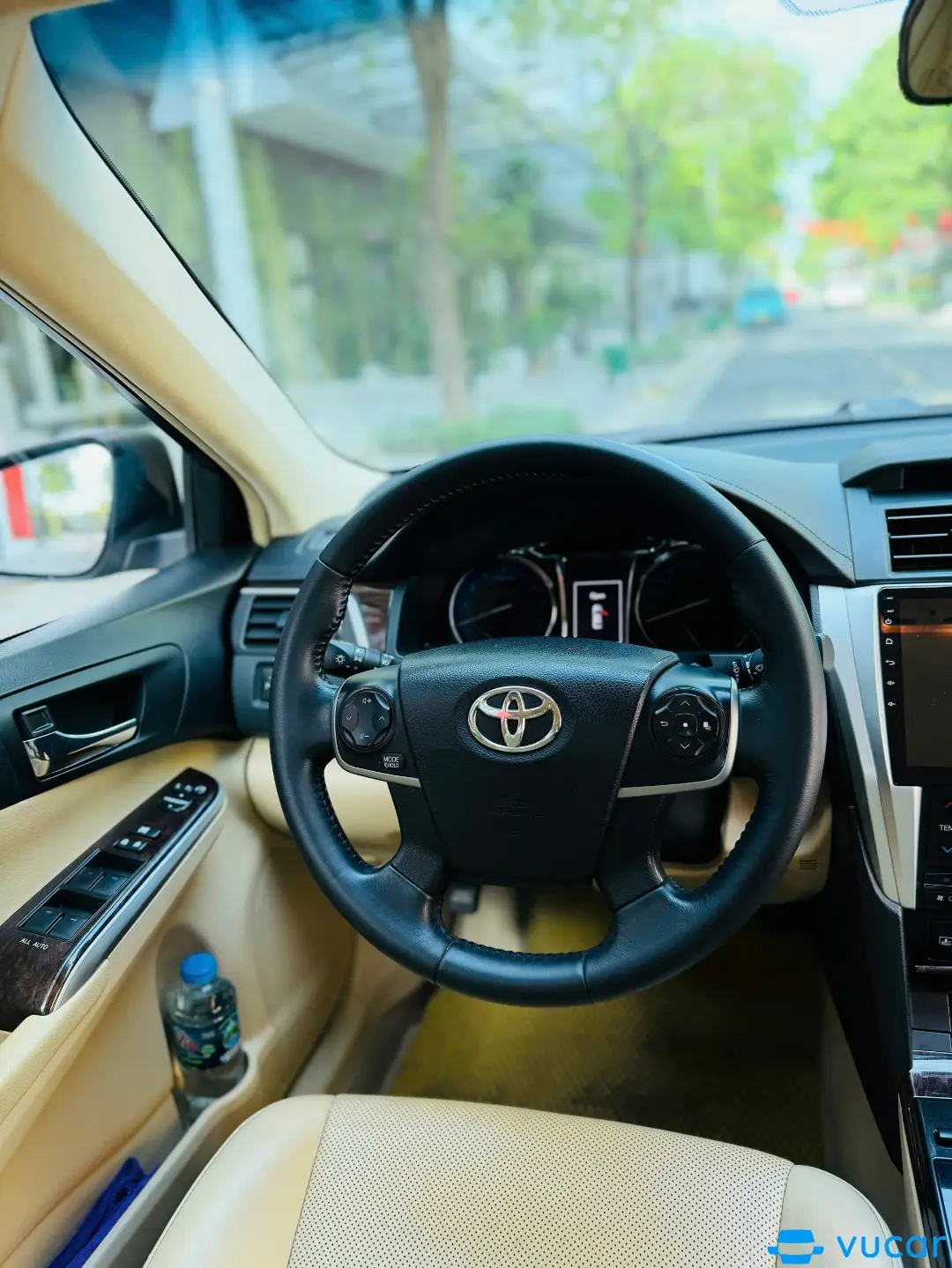 Toyota Camry 2016 2.0 - Nội thất 1