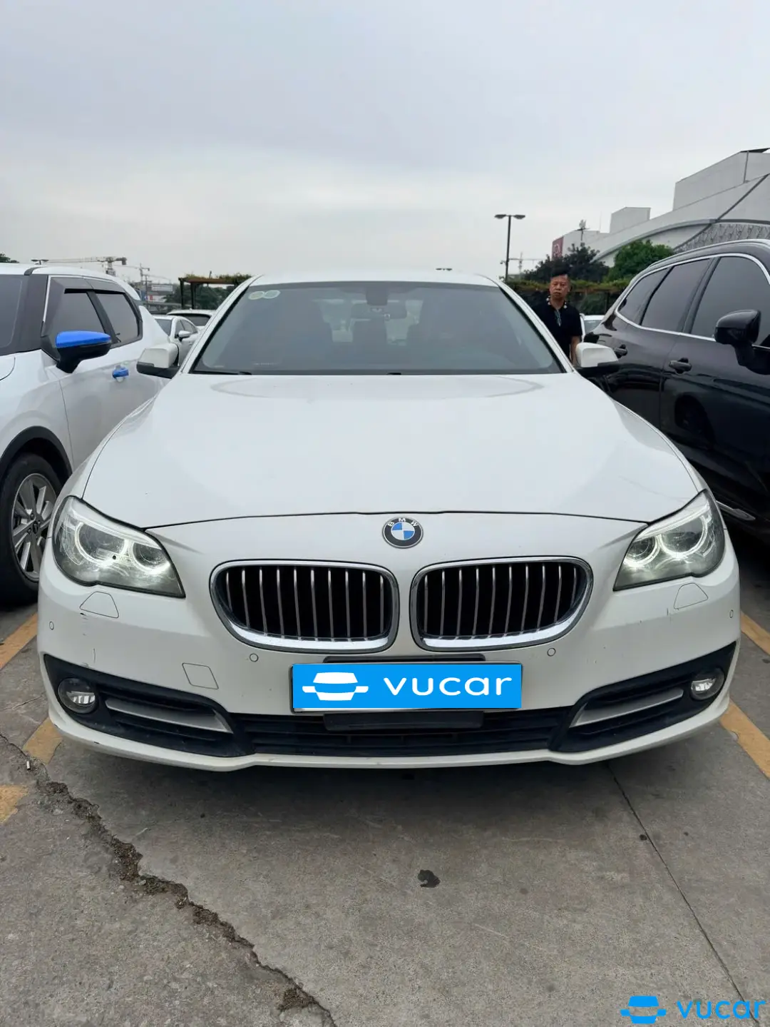 Ảnh xe BMW 5 series 520i 2015