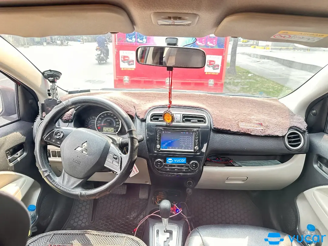 Mitsubishi Attrage 1.2 CVT 2016 - Nội thất 5
