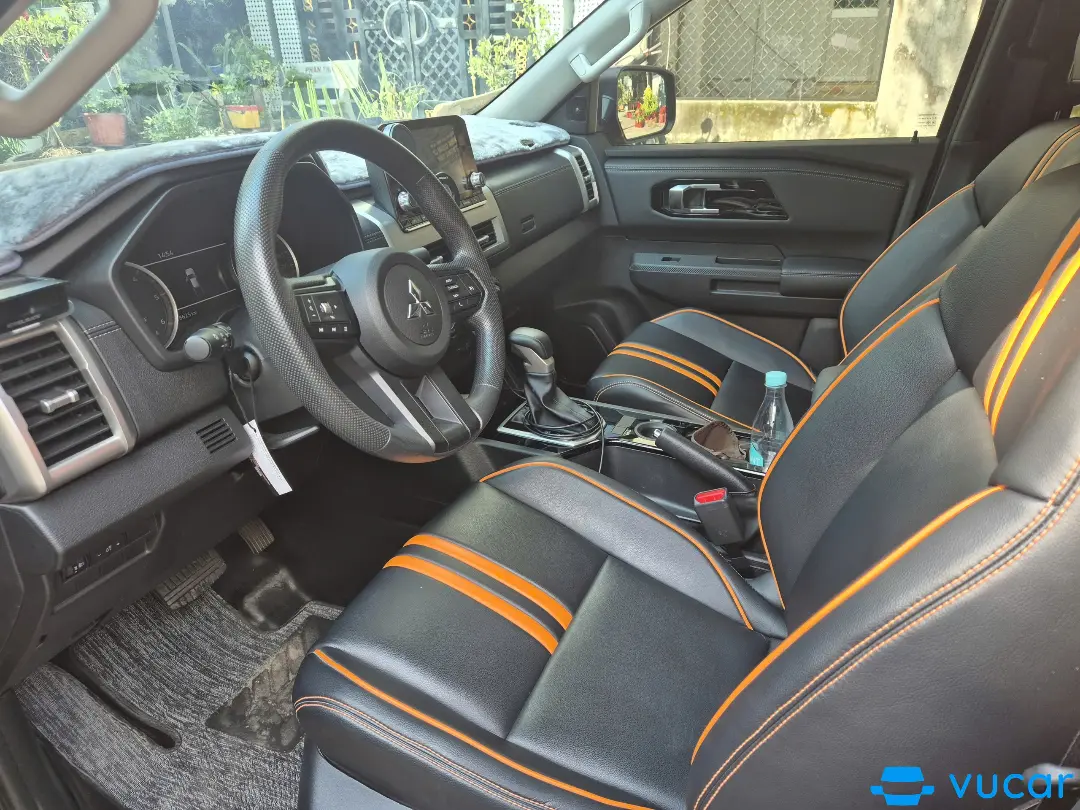 Mitsubishi Triton GLX 2WD AT 2025 - Nội thất 1