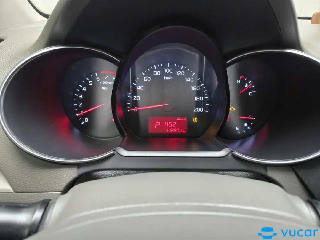 Kia Morning Van 1.0 AT 2016 - Nội thất 1