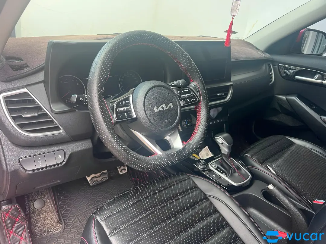 Kia Seltos GT-Line 1.4 AT 2023 - Nội thất 3