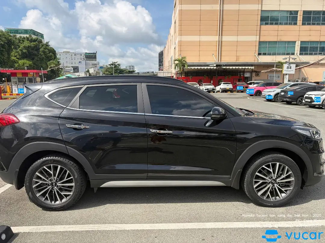 Huyndai Tucson bản xăng đặc biệt hơn . 2020 - Ngoại thất 3