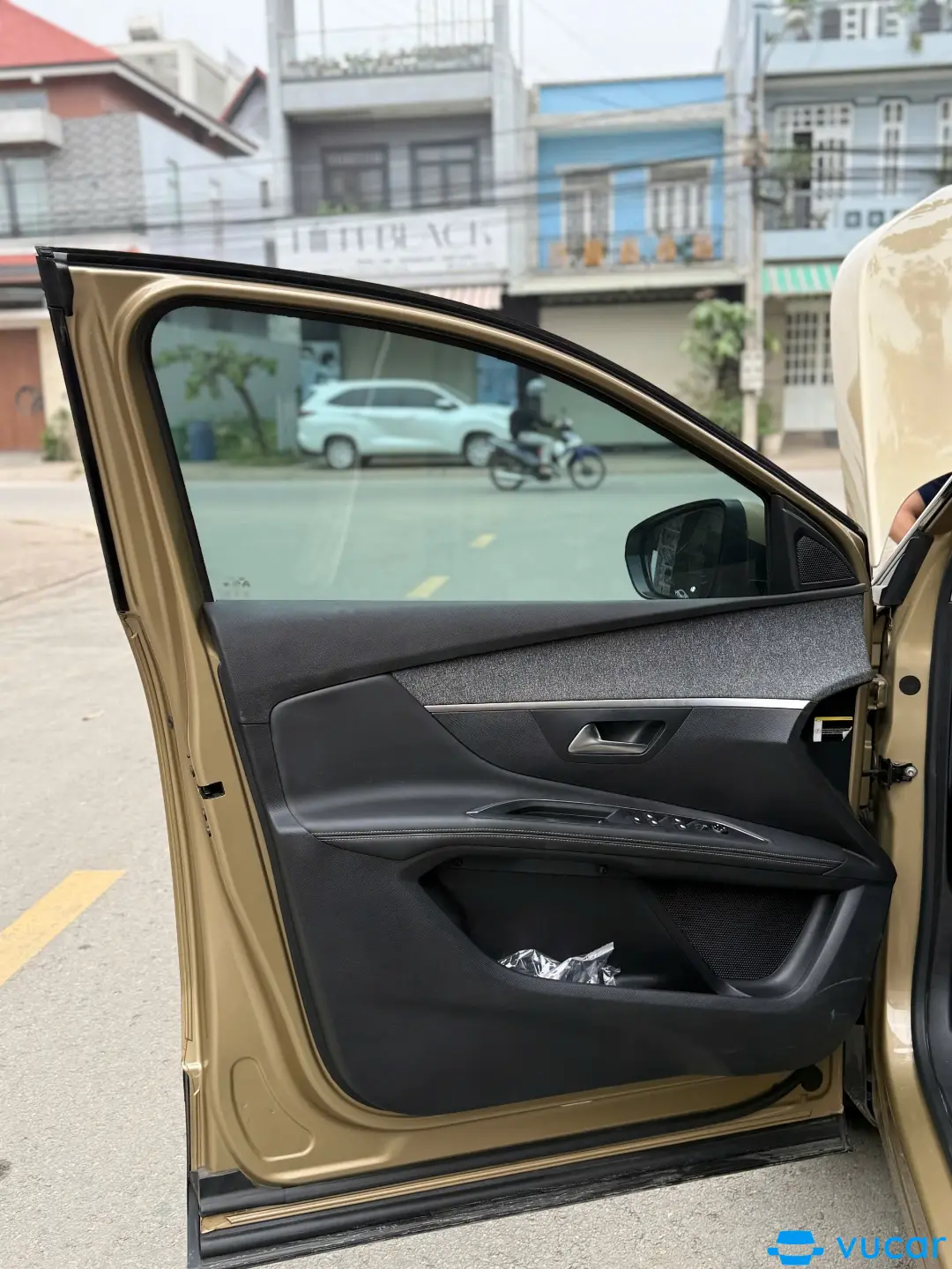 Peugeot 3008 2020 - Nội thất 7
