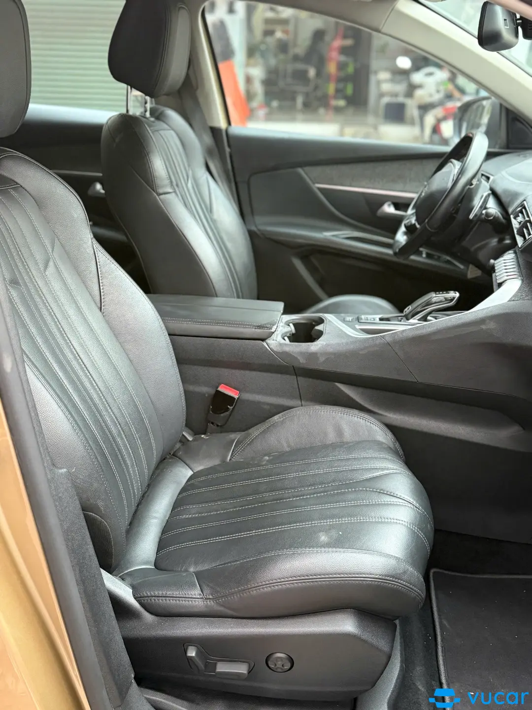 Peugeot 3008 2020 - Nội thất 13