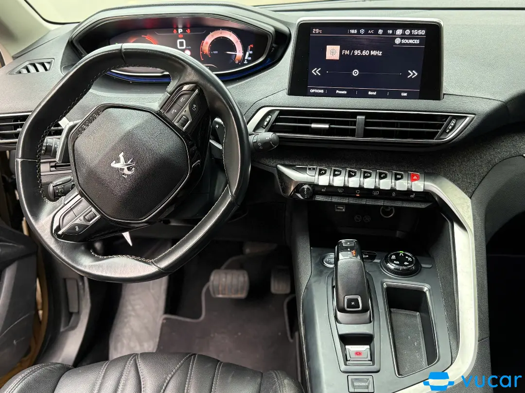 Peugeot 3008 2020 - Nội thất 3