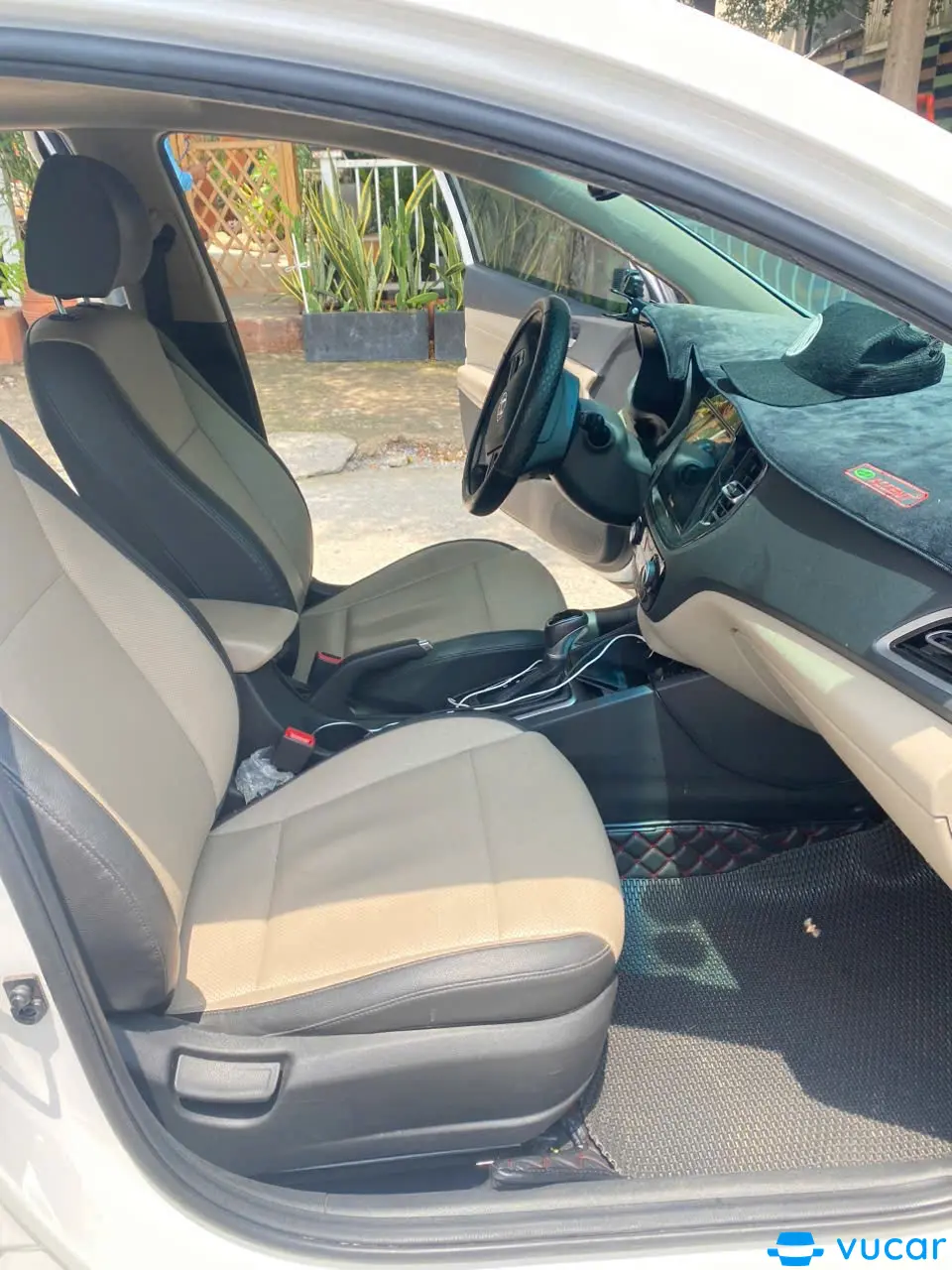 Hyundai Accent 1.4 AT Đặc Biệt 2022 - Nội thất 1
