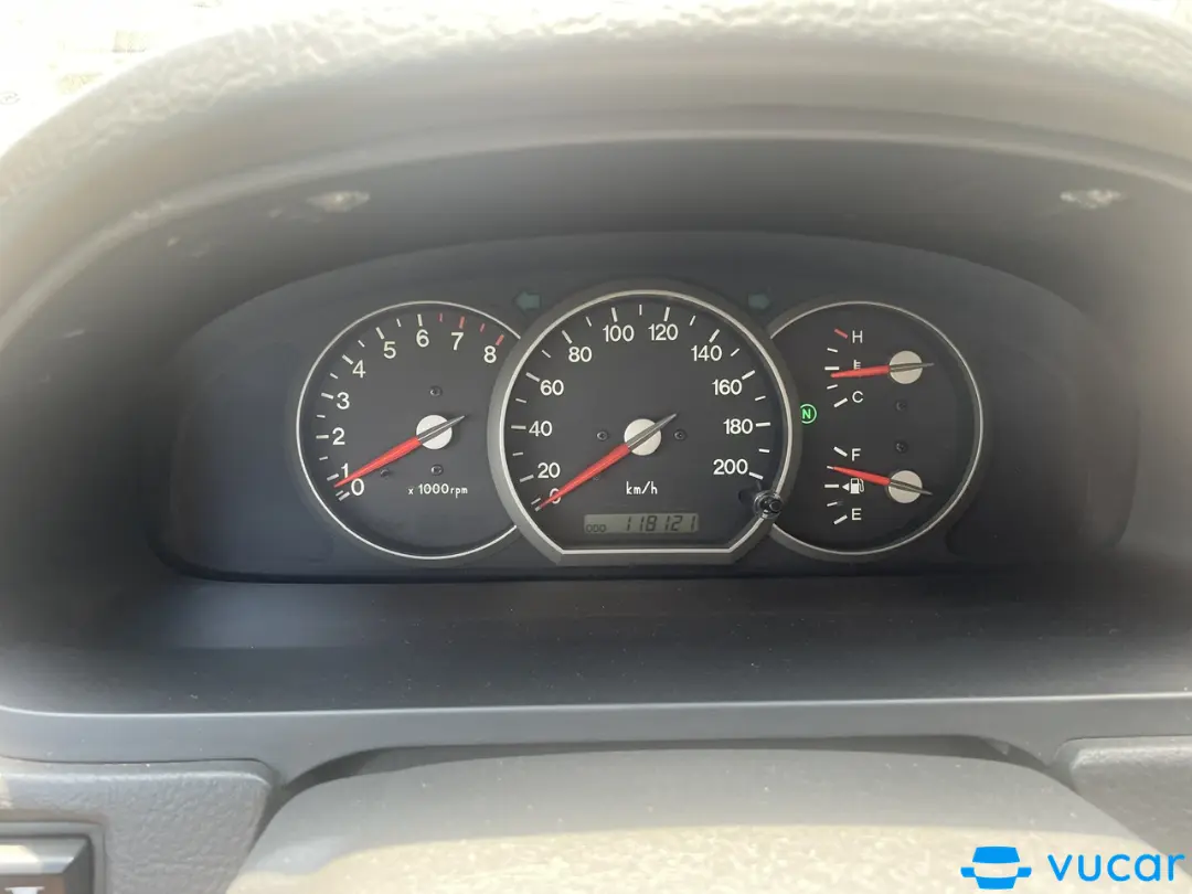 Kia Carnival GS 2.5 AT 2008 - Nội thất 1