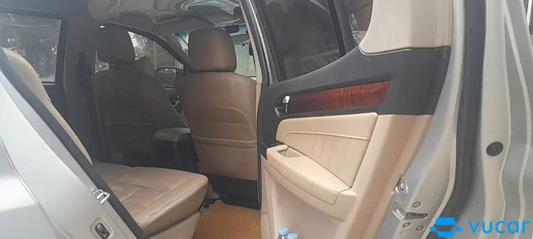 Isuzu Mu-x 1.9 4X2 MT 2019 - Nội thất 4