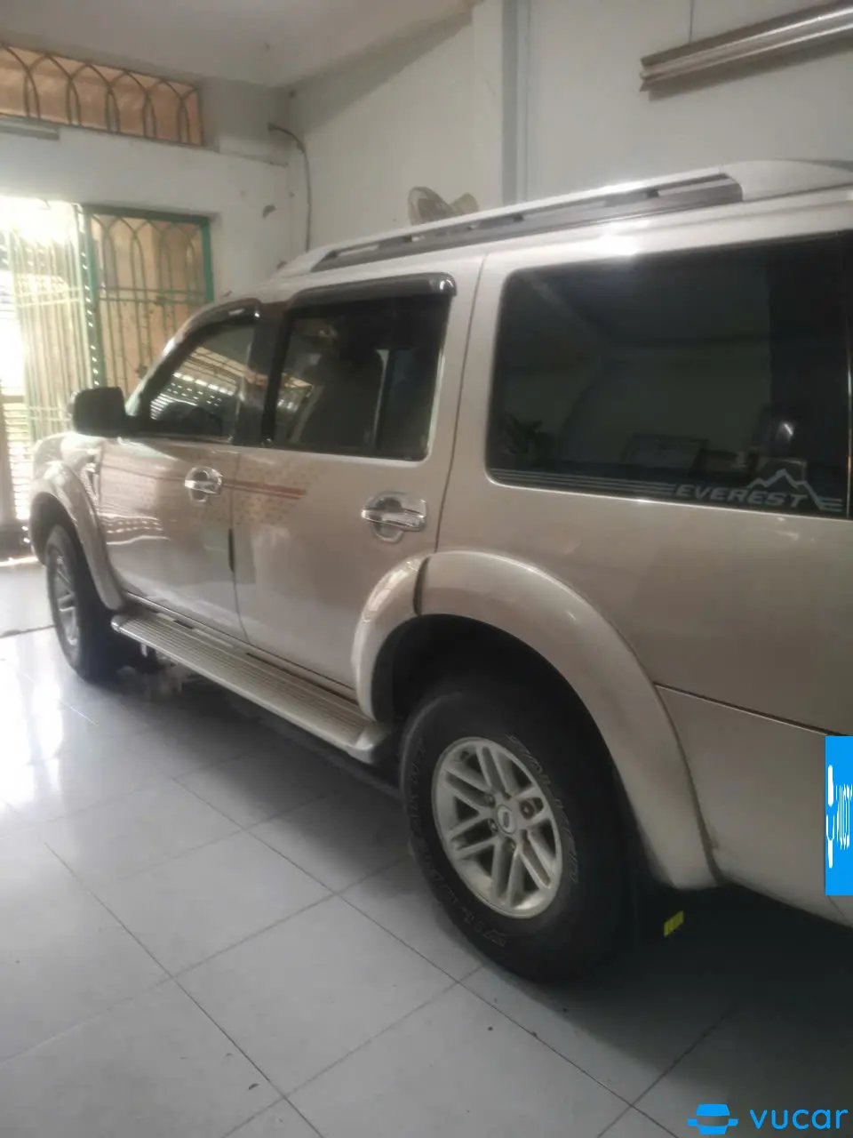 Ford Everest 2.5L 4x2 MT 2009 - Ngoại thất 1
