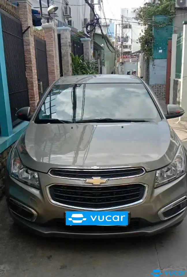 Chevrolet Cruze 1.6 số sàn 2017