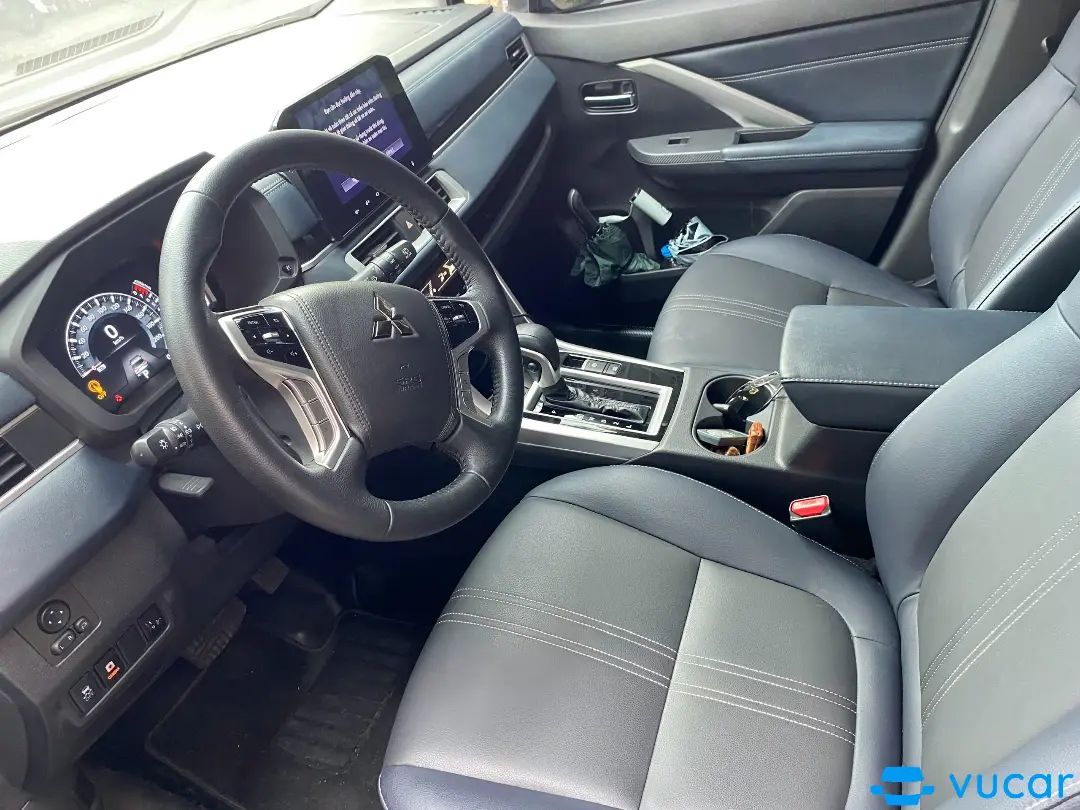Mitsubishi Xpander Cross 2024 - Nội thất 1