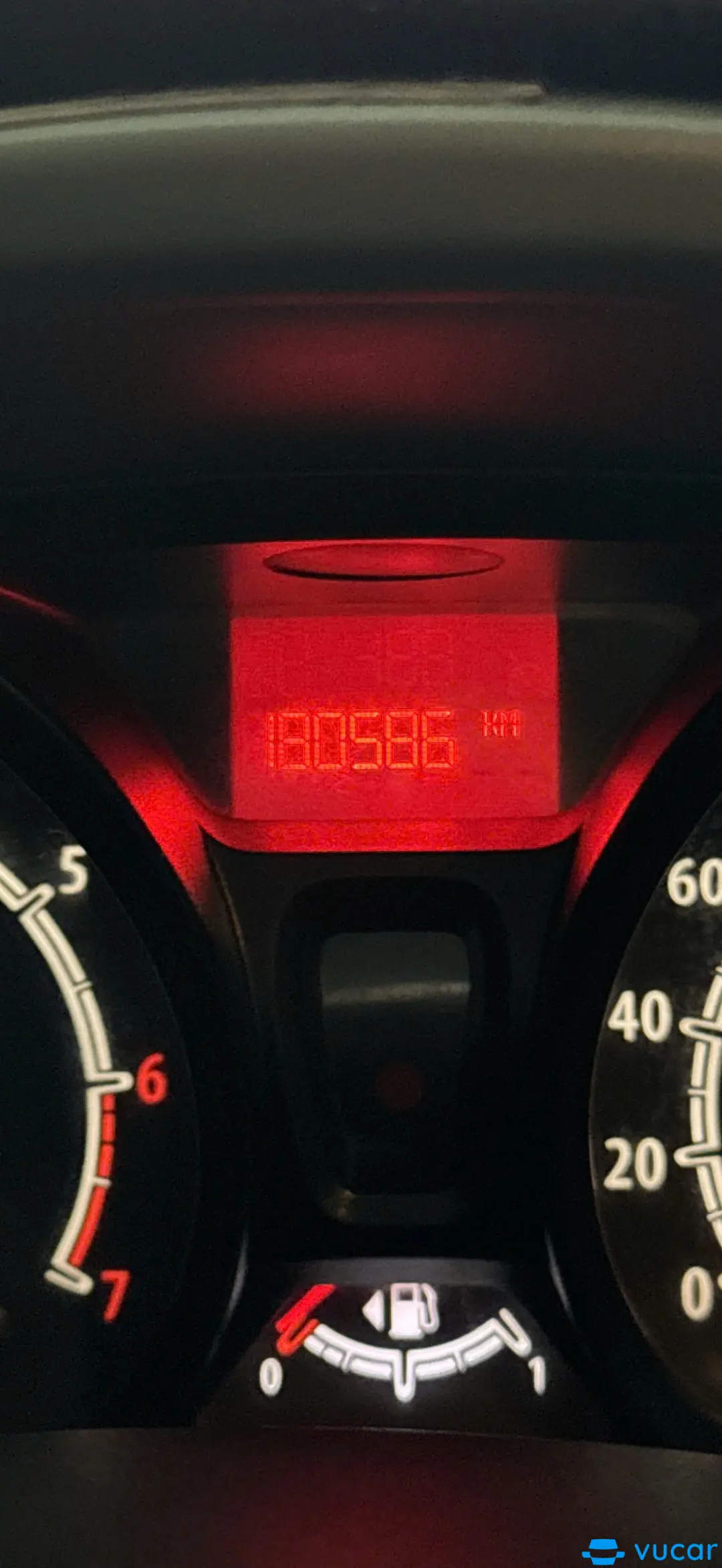 Ford Fiesta 1.6 AT 2013 - Nội thất 1