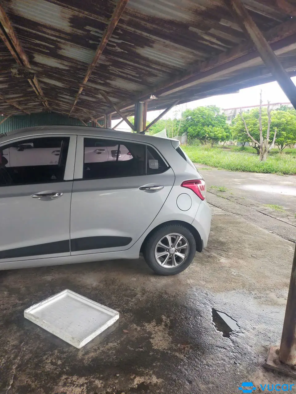 Hyundai i10 Số sàn bản nhập 2016 - Ngoại thất 3