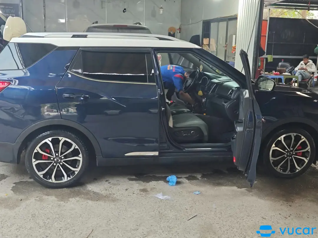 Ảnh xe ssangyong xlv 2018 - ảnh 4