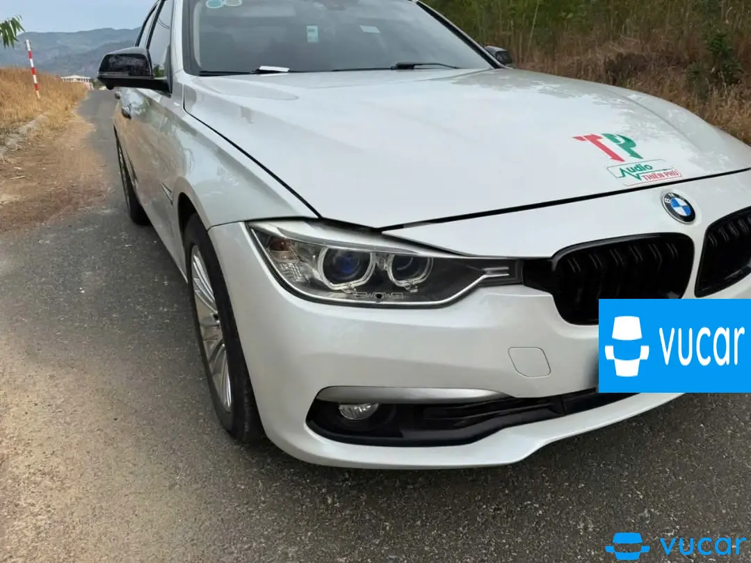 BMW 320i 2014 - Ngoại thất 6