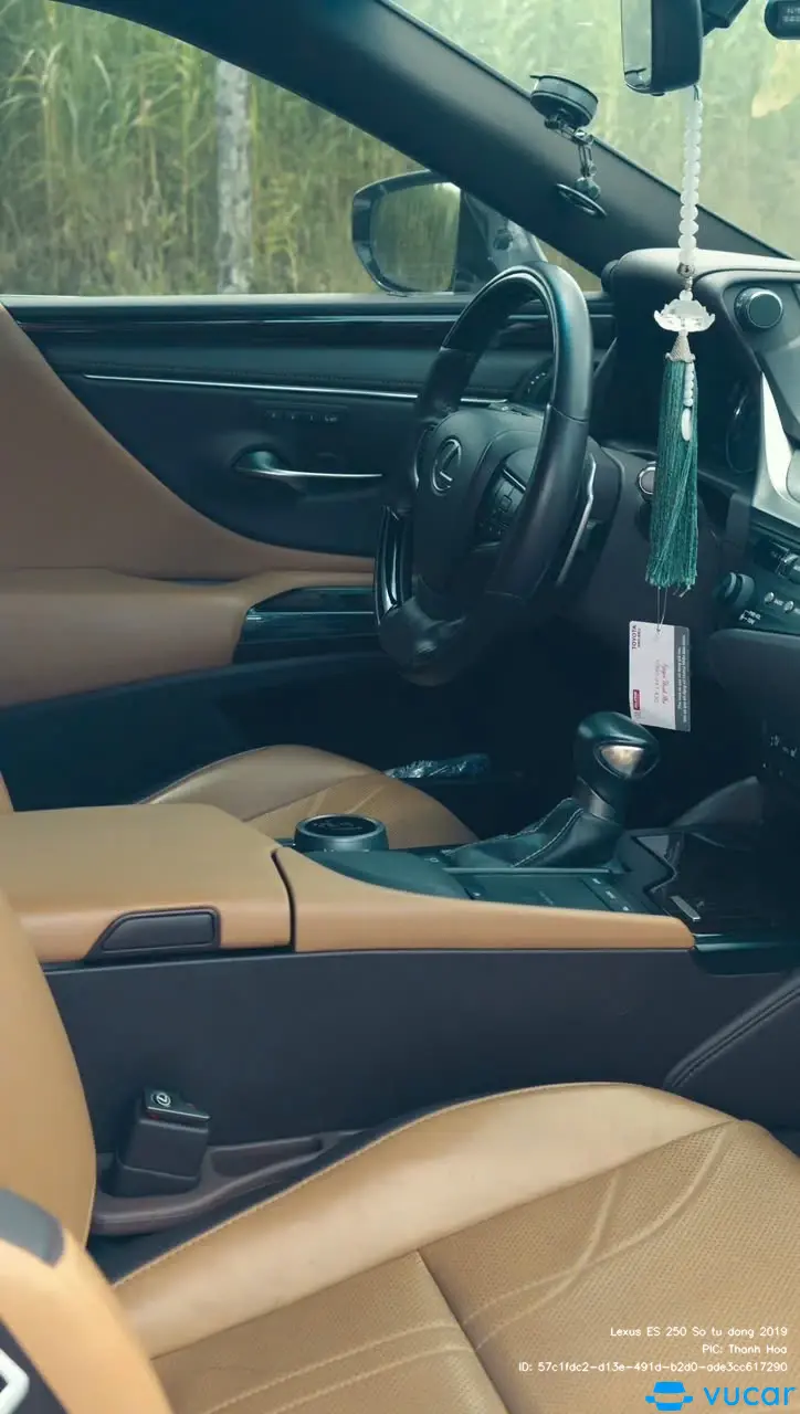 Lexus ES 250 Số tự động 2019 - Nội thất 2