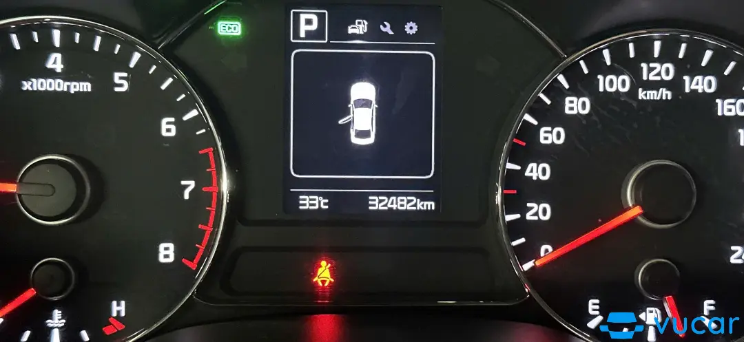 Kia Cerato 1.6 AT 2016 - Nội thất 2