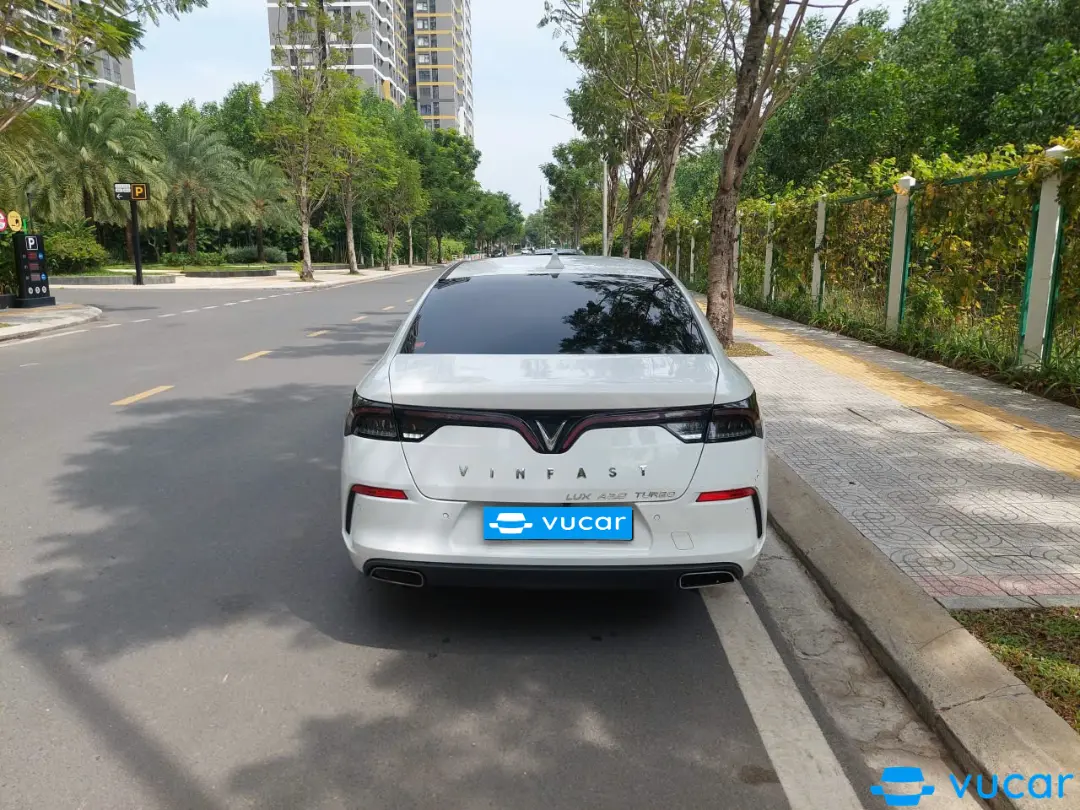 VinFast Lux A Premium 2022  - Ngoại thất 7