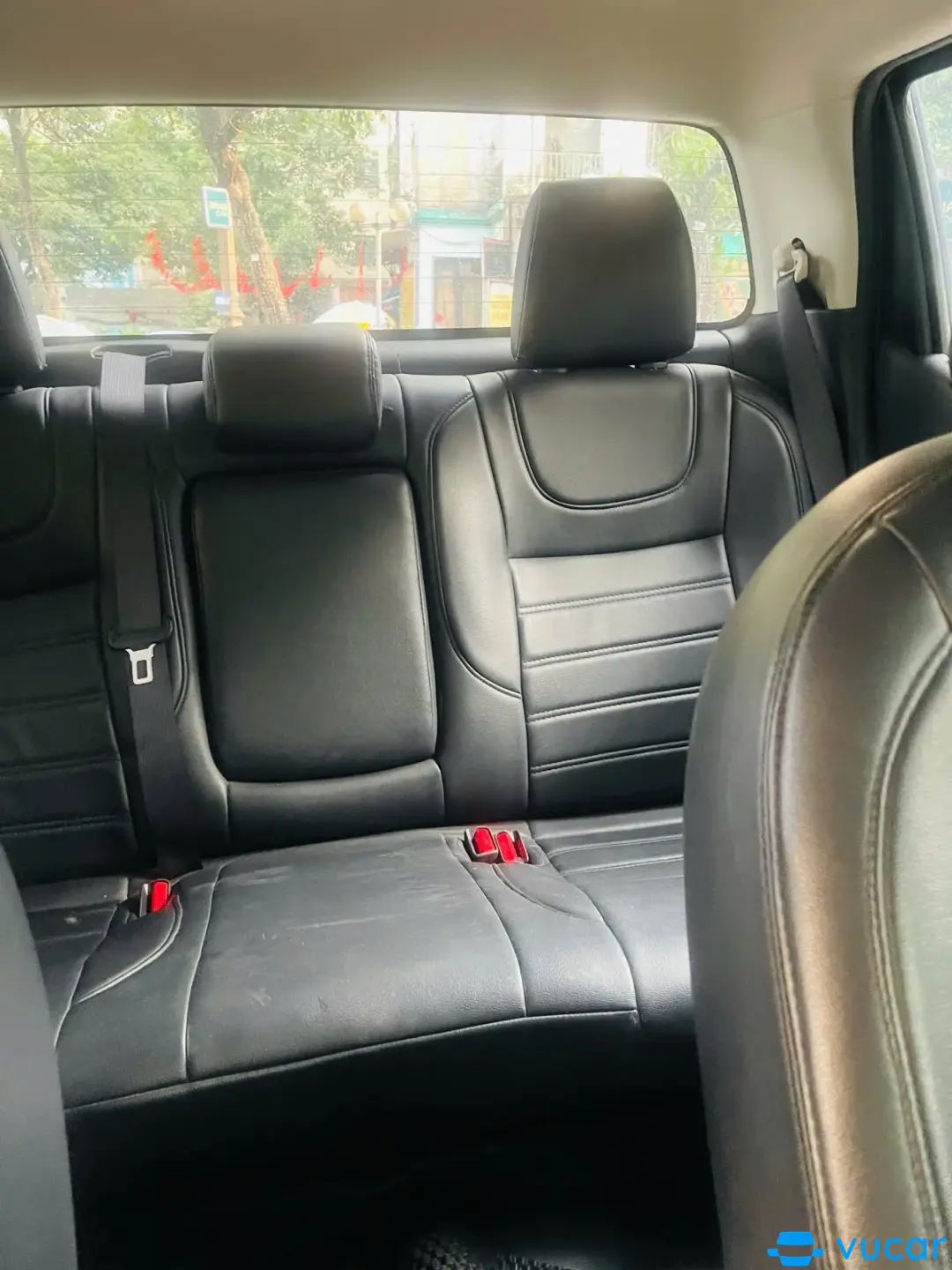 Ford Focus Trend 1.6 AT 2014 - Nội thất 6