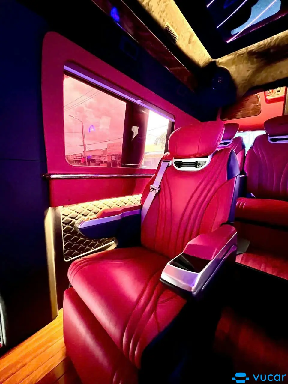 Hyundai Solati Limousine 2.5 MT 2019 - Nội thất 3