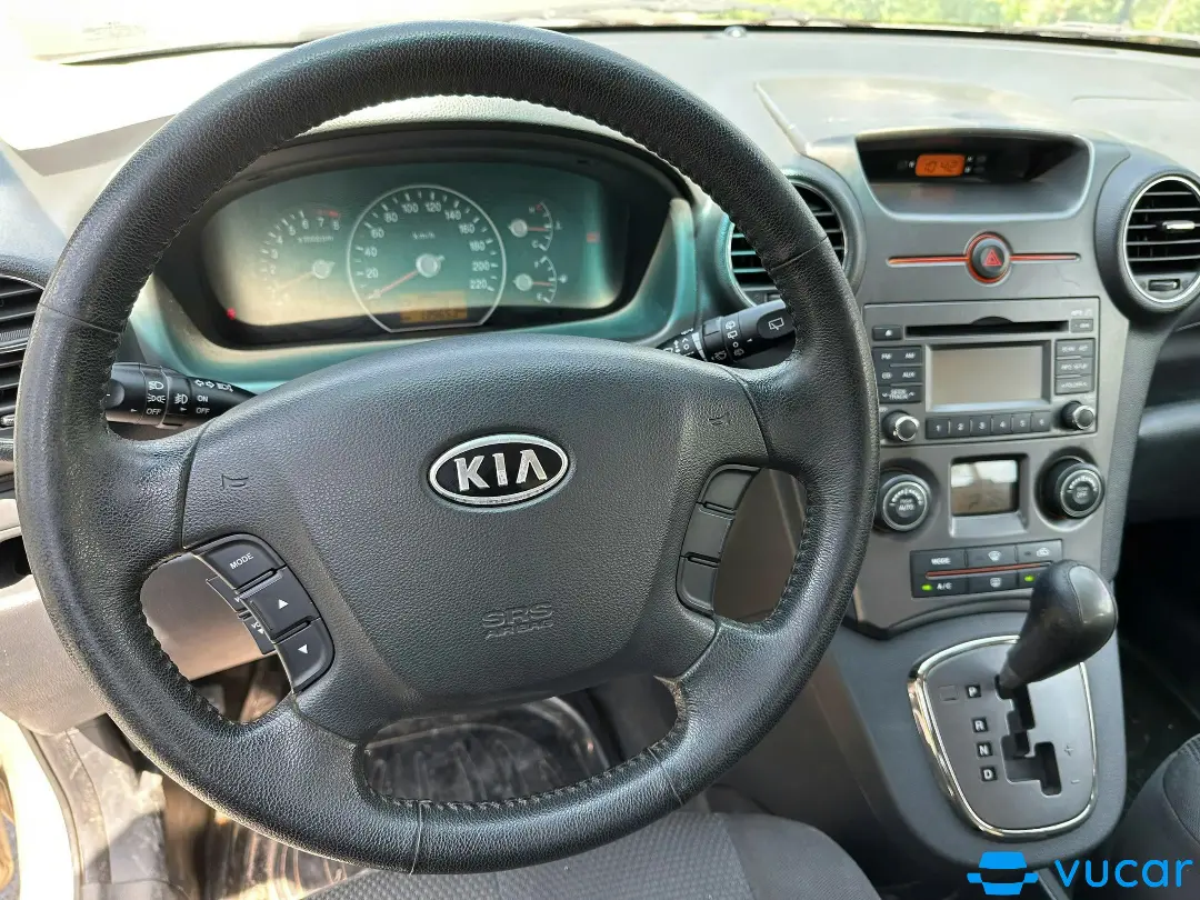 Kia Carens SXAT 2011 - Nội thất 5