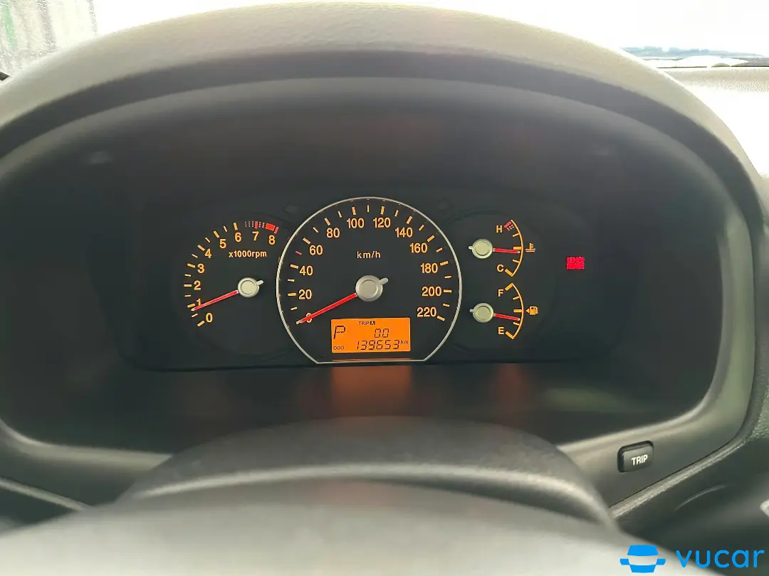 Kia Carens SXAT 2011 - Nội thất 4