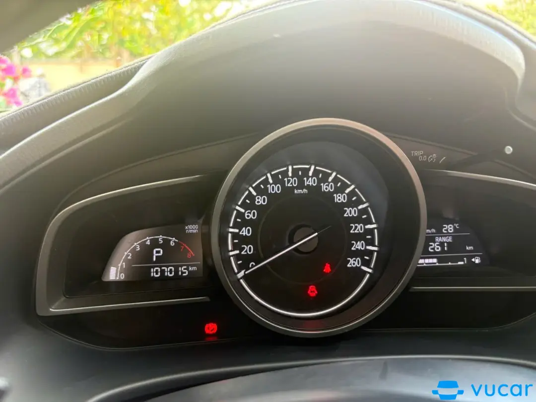 Mazda 3 1.5L Sport Deluxe 2019 - Nội thất 1
