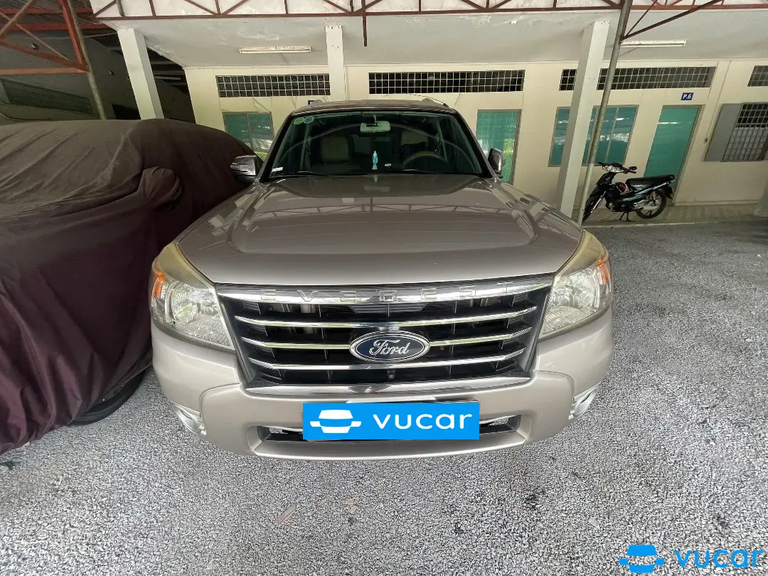 Ảnh xe Ford Everest 2.5L 4x2 MT 2012